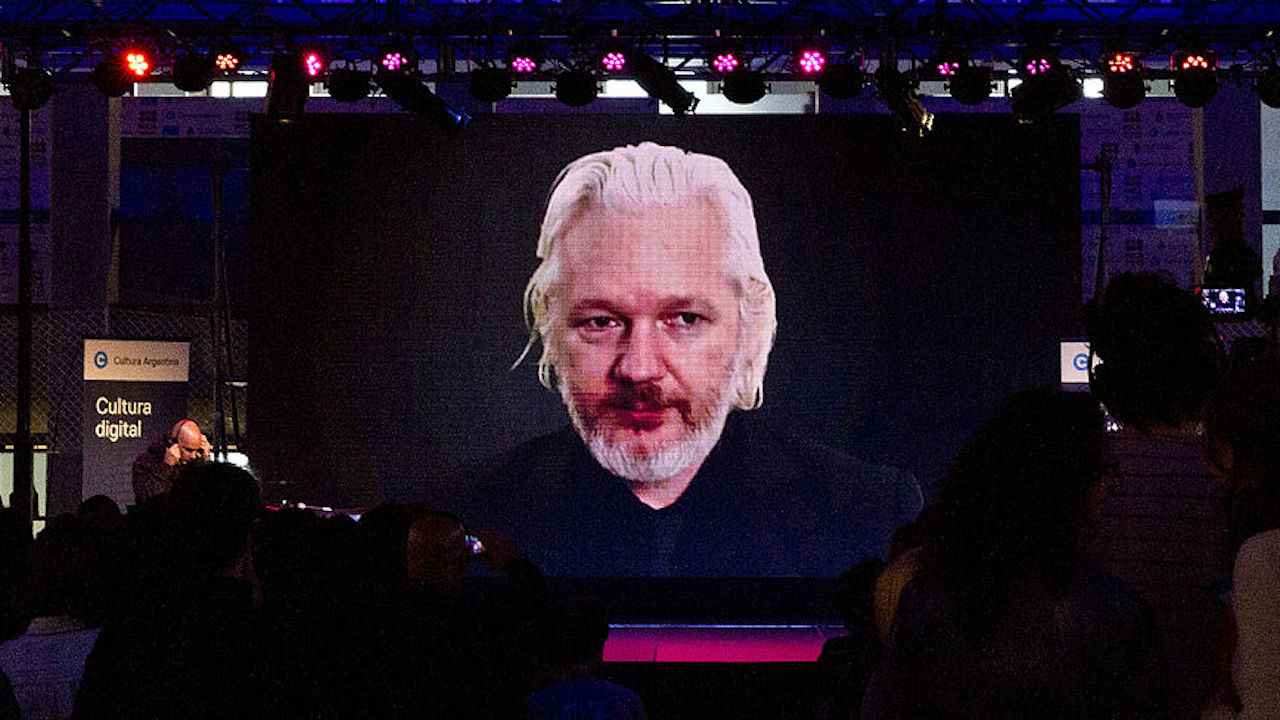 julian-assange