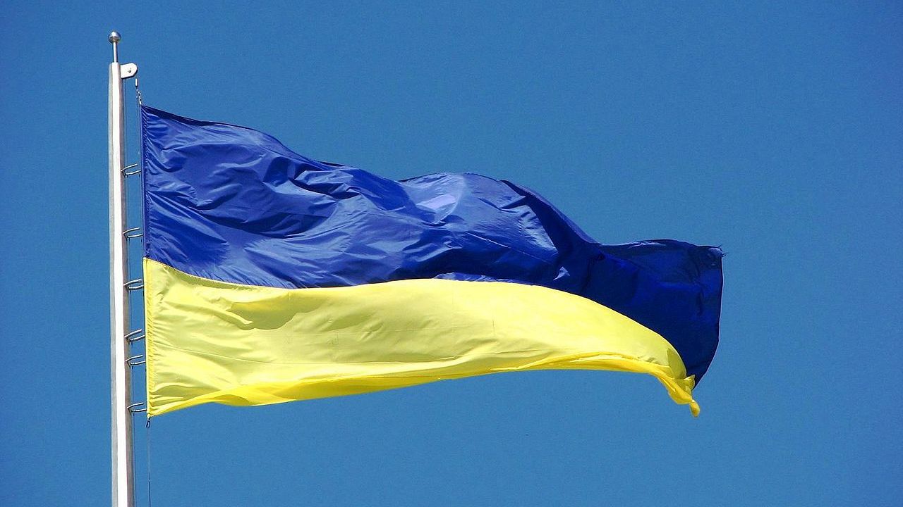 drapeau ukraine russie usa 1