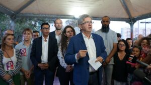 Mélenchon migrants