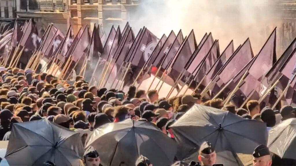 néonazis Paris défilé