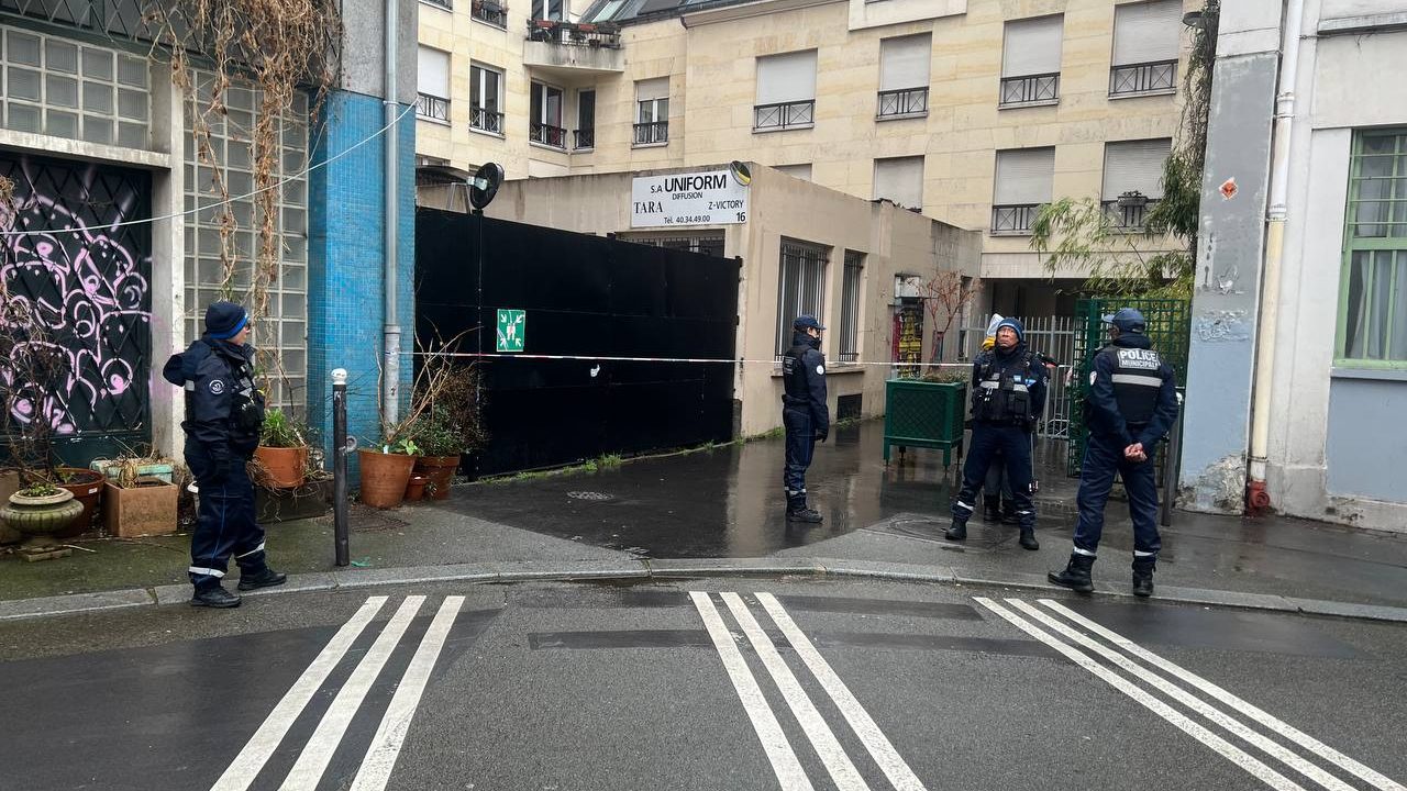 LFI extrême droite bombe