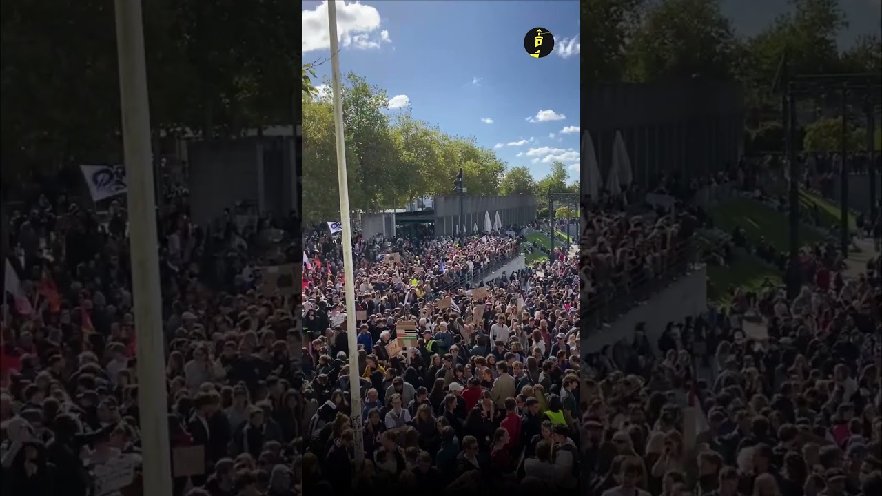 À Brest, une foule à perte de vue est rassemblée ce samedi 17 octobre