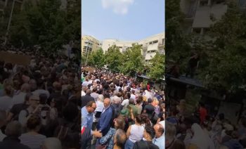 Marche-blanche-en-cours-a-Nanterre
