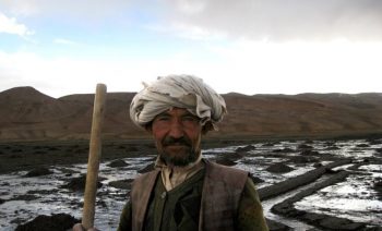 potato-farmer-in-bamyan-province-in-central-afghanistan-850x638-1.jpg